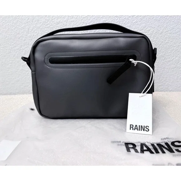 NWT Rains Cargo Box Bag in Metallic Gray  $135 - Picture 2 of 6